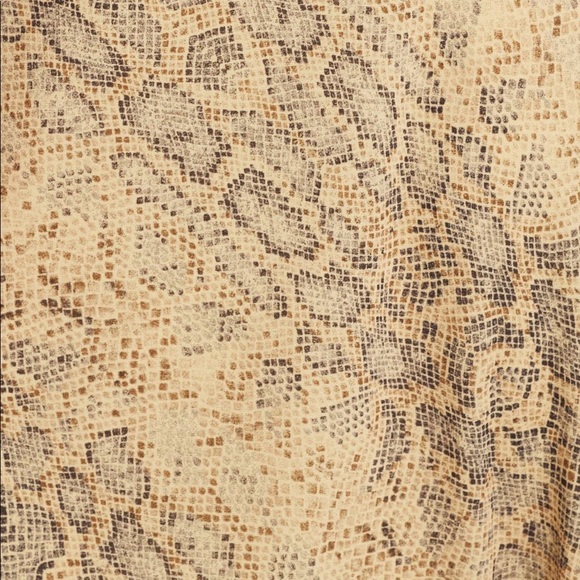 THIRD FORM Animal Instincts Snakeprint Blouse - Picture 5 of 5